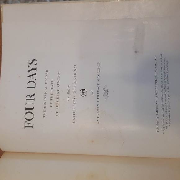BOOKS Vintage FOUR DAYS The Historical Record Of The Death Of President Kennedy - Picture 6 of 6